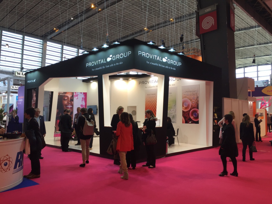 Feria con stand de Provital